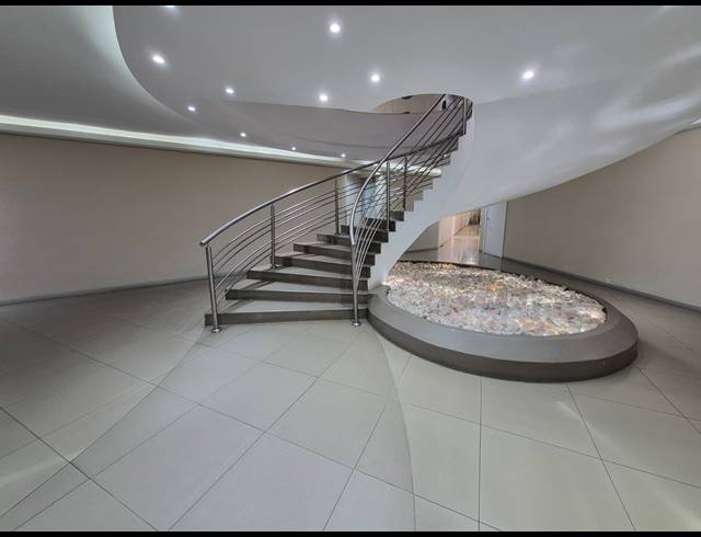 207M² OFFICE TO LET IN RIVONIA